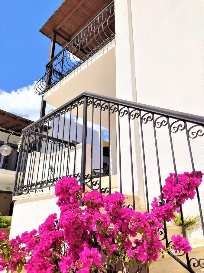 Modern Life Hotel Bodrum 穆拉 外观 照片